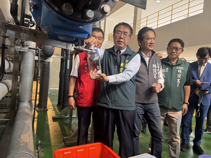 市長黃偉哲表示,再生水廠兼顧經濟發展與環境保護,讓臺南成為友善環境城